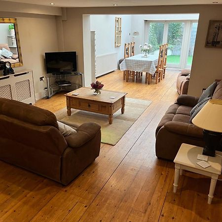 Large 2-Bed House Derbyshire Off Chatsworth Rd Chesterfield Luaran gambar