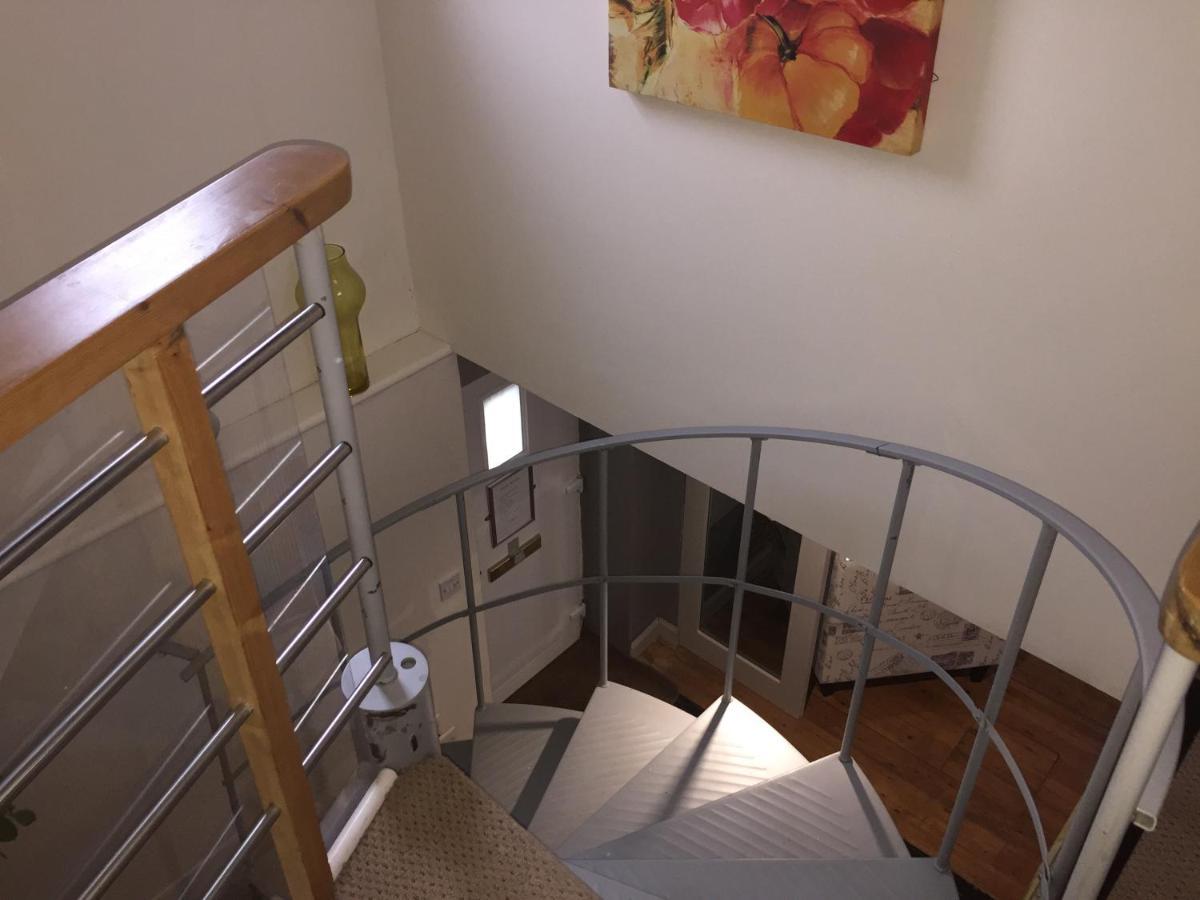 Large 2-Bed House Derbyshire Off Chatsworth Rd Chesterfield Luaran gambar