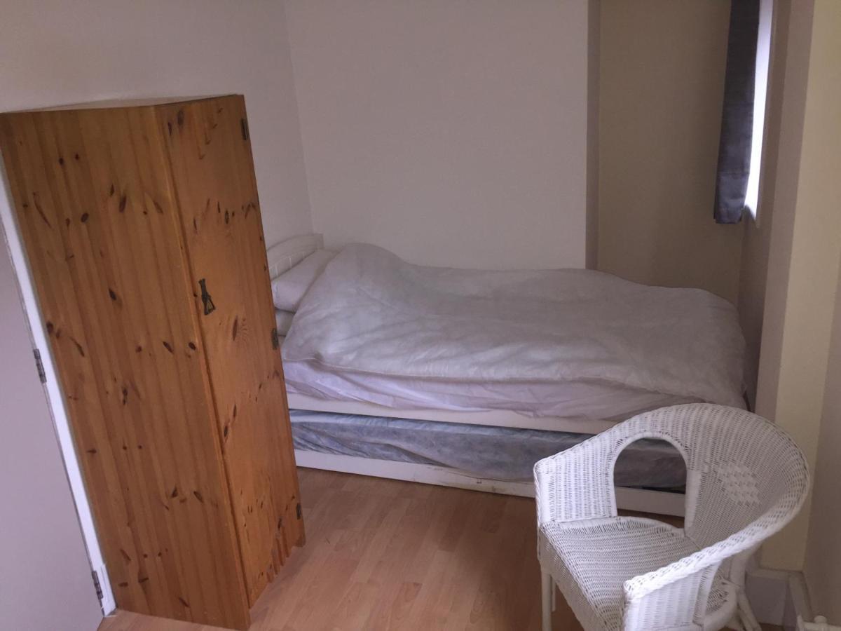 Large 2-Bed House Derbyshire Off Chatsworth Rd Chesterfield Luaran gambar