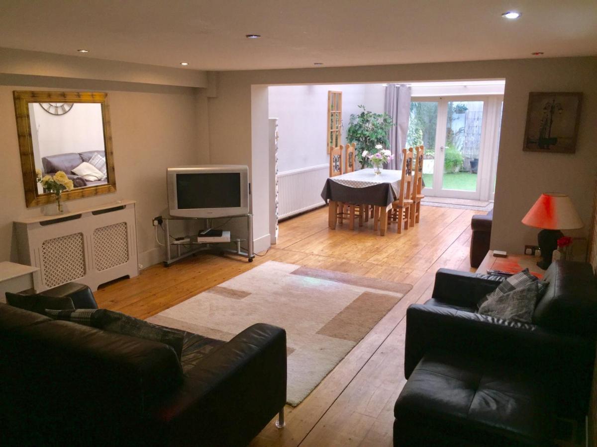 Large 2-Bed House Derbyshire Off Chatsworth Rd Chesterfield Luaran gambar