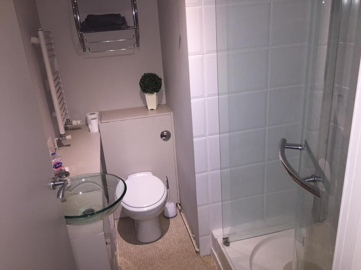 Large 2-Bed House Derbyshire Off Chatsworth Rd Chesterfield Luaran gambar